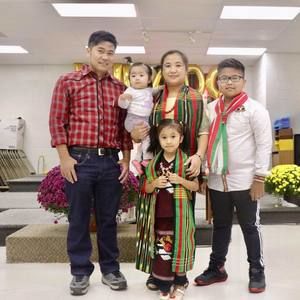 Meet your Posher, Ginpi